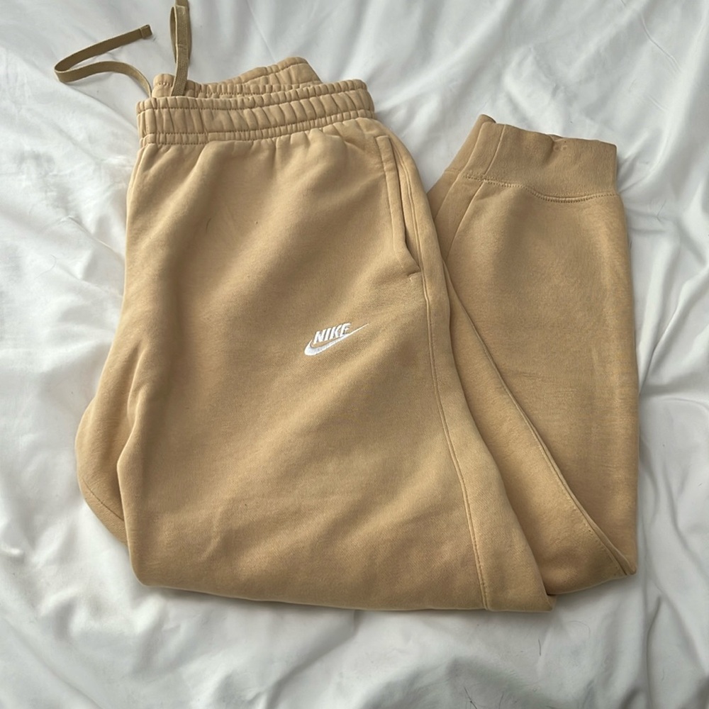 Nike sweatpants